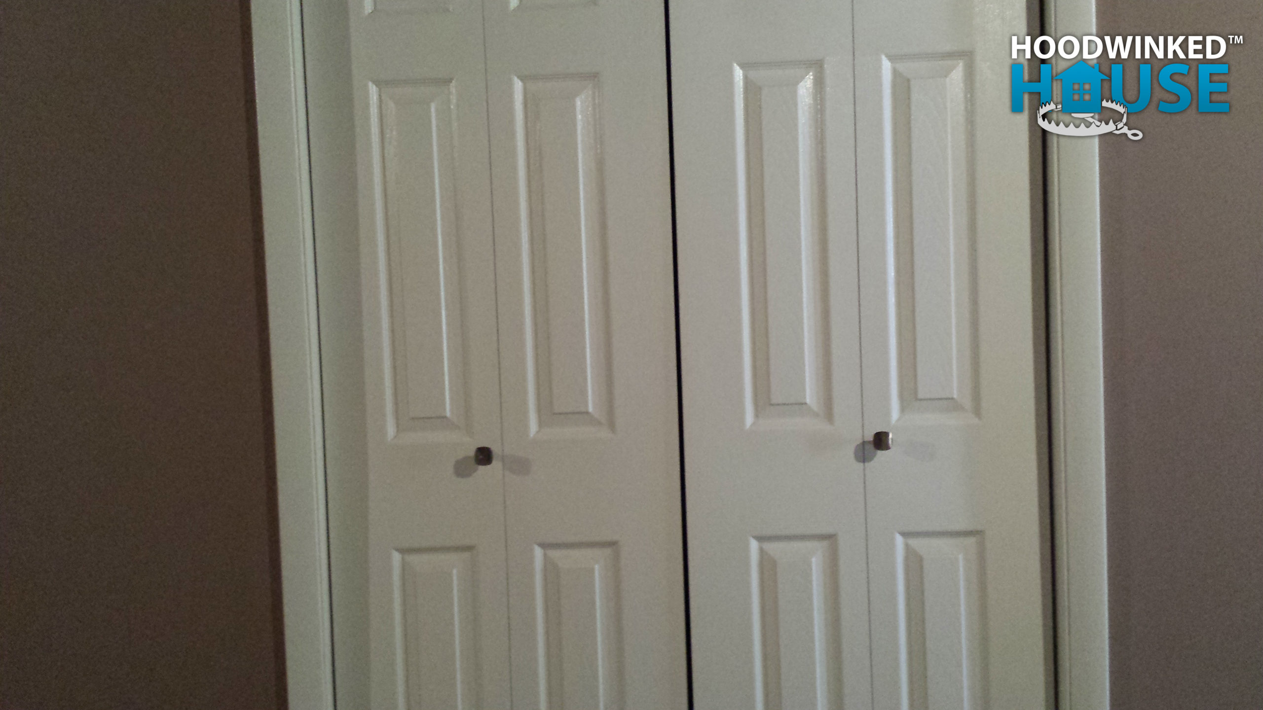 Handles installed on the wrong half of bi-fold doors
